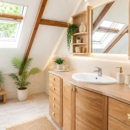 Chic House 15 Minutes Of Paris With Parking Сasa de vacaciones *